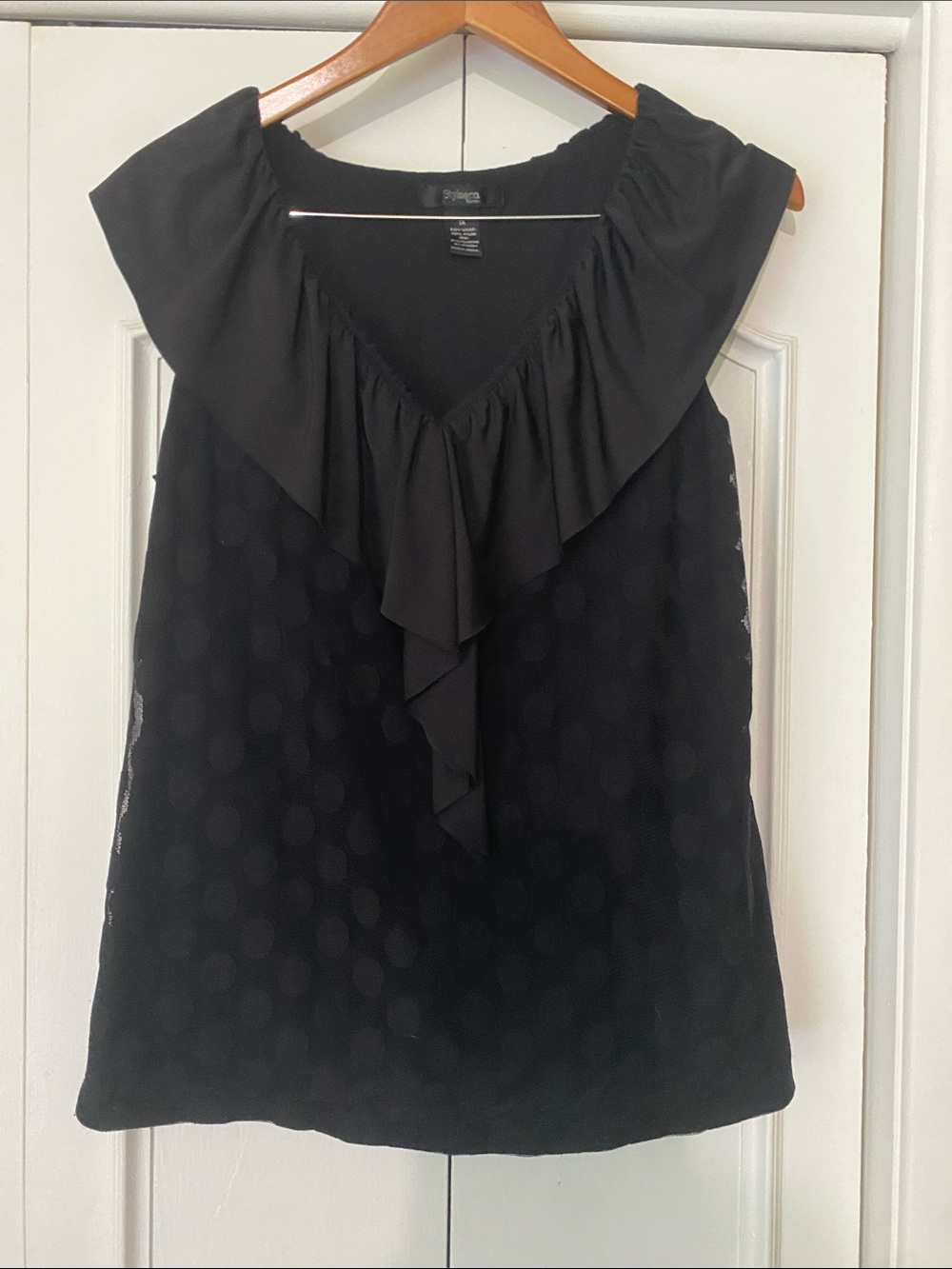 Style & Co. Black Ruffle V-Neck Dot-Texture Sleeveless Top